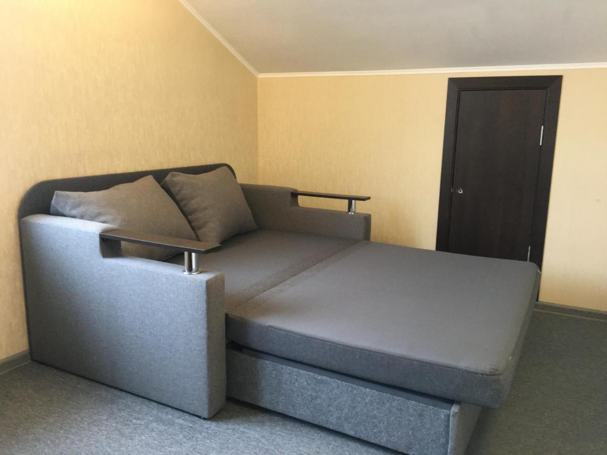 Guest House Sotni Kiev Eksteriør bilde